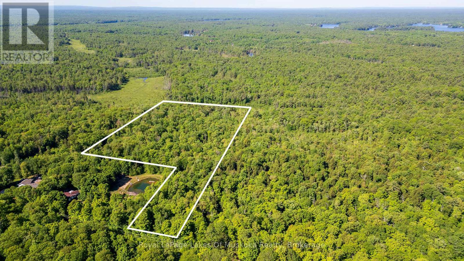 1061 S Muldrew Lake Rd, Gravenhurst, ON P0E 1G0