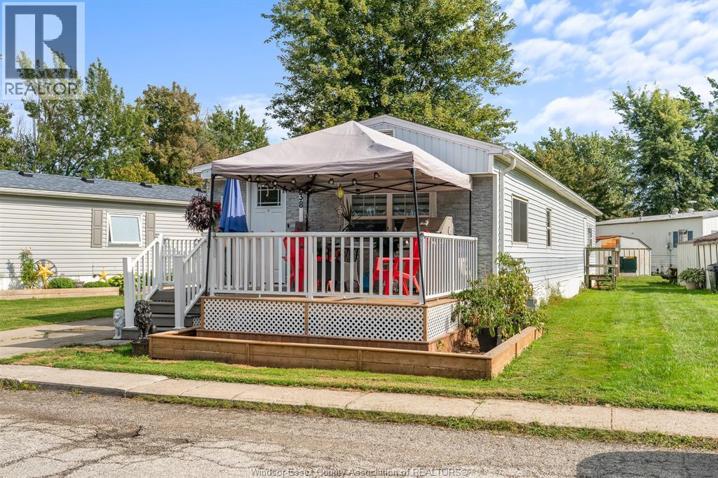 138 Dana Dr, Essex, ON N8M 2A3