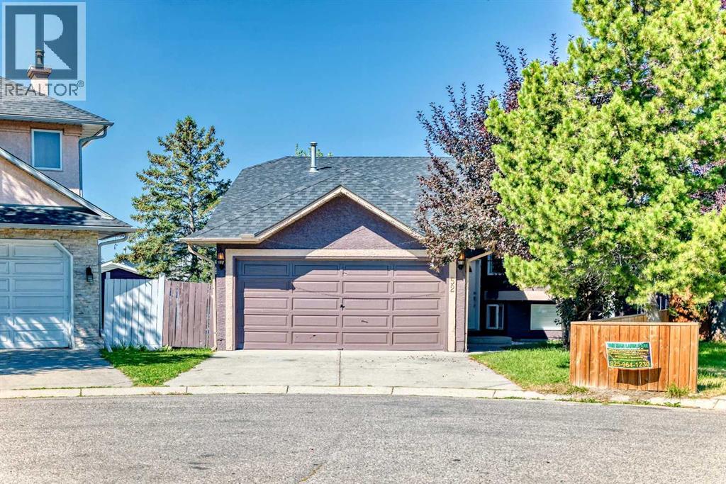 52 Martinglen Pl NE, Calgary, AB T3J 3J1