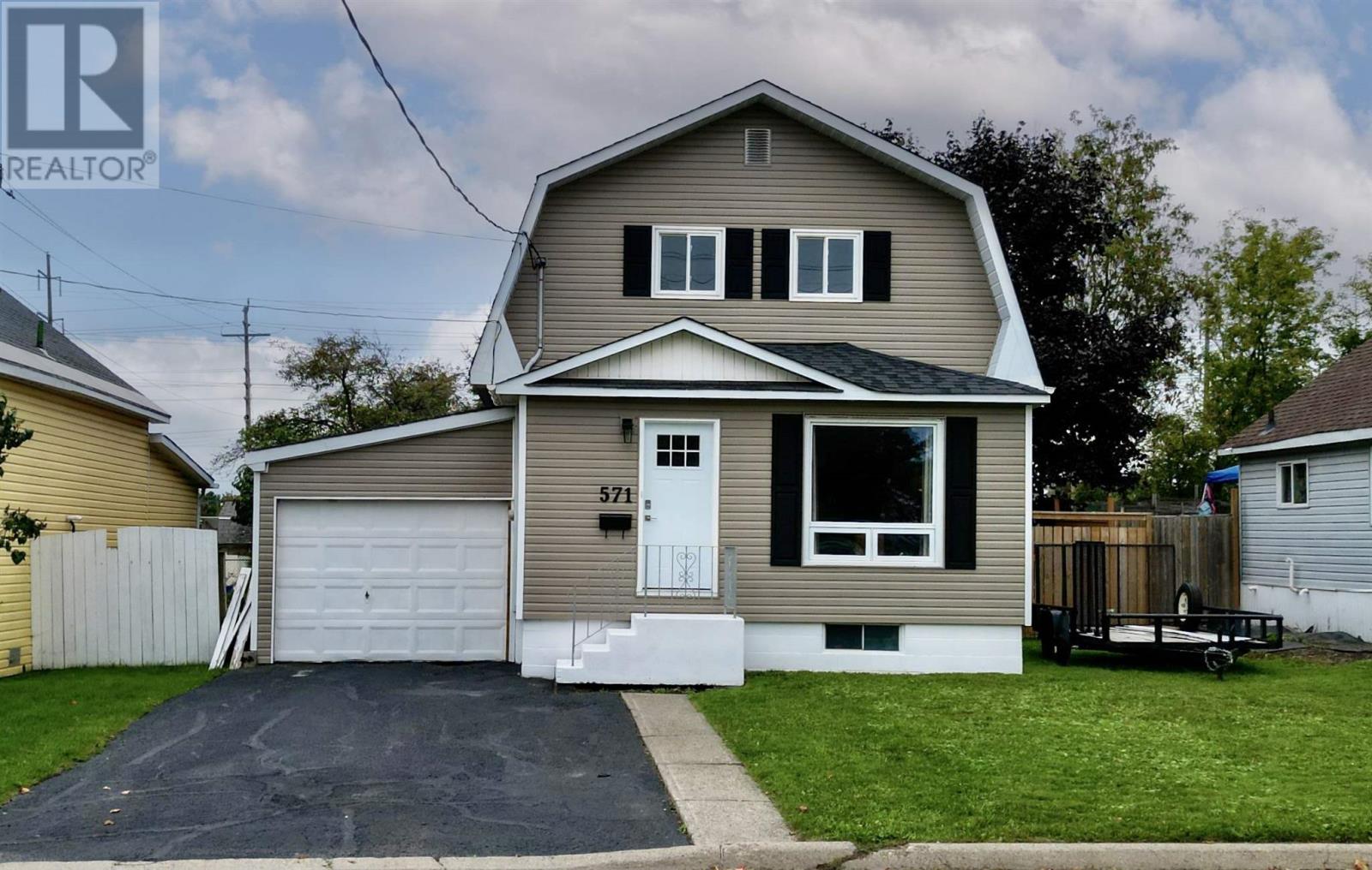 571 Northland Rd, Sault Ste. Marie, ON P6C 3P3