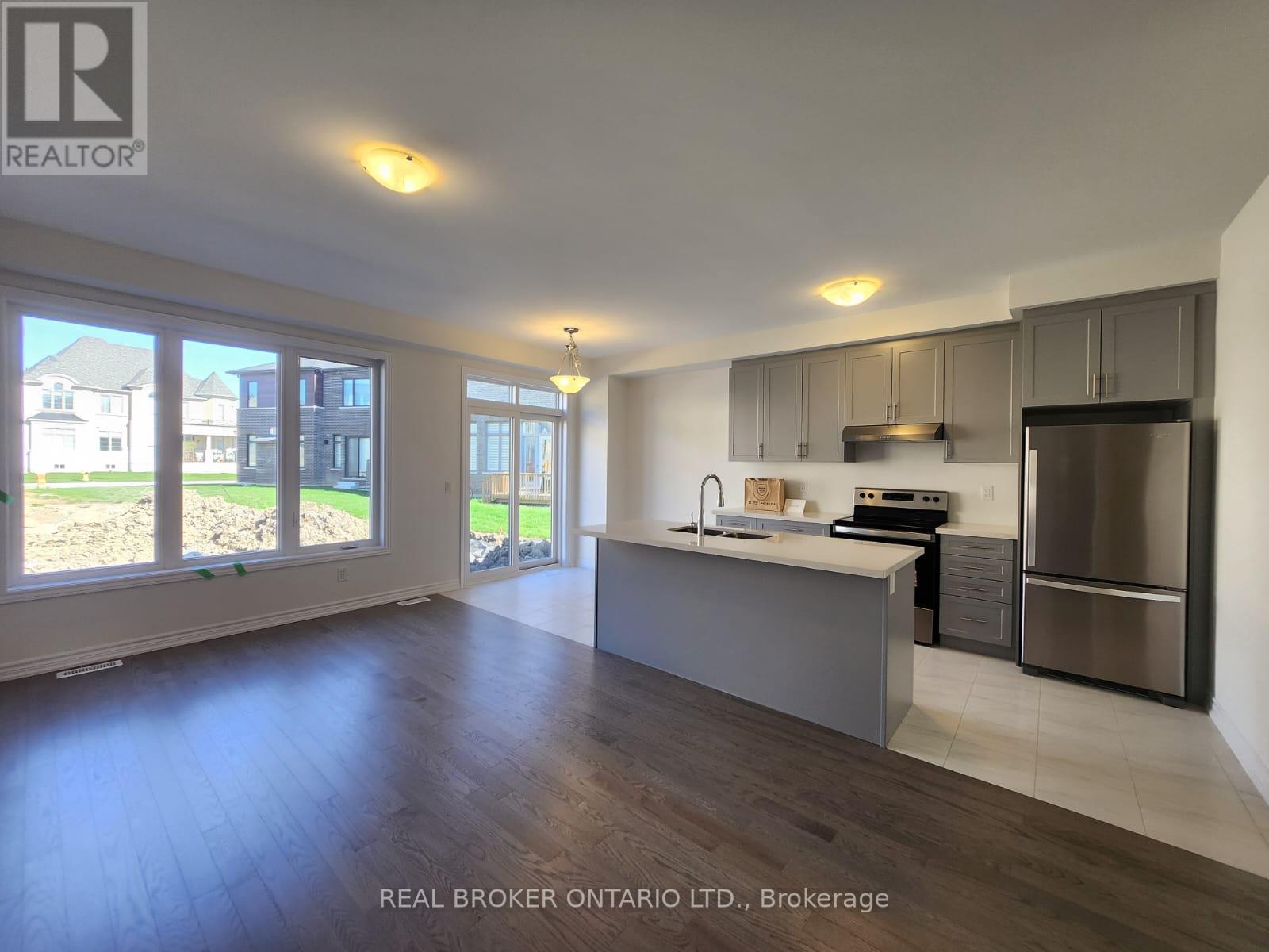 17 Freeman Williams St, Markham Angus Glen, ON L6C 3M7