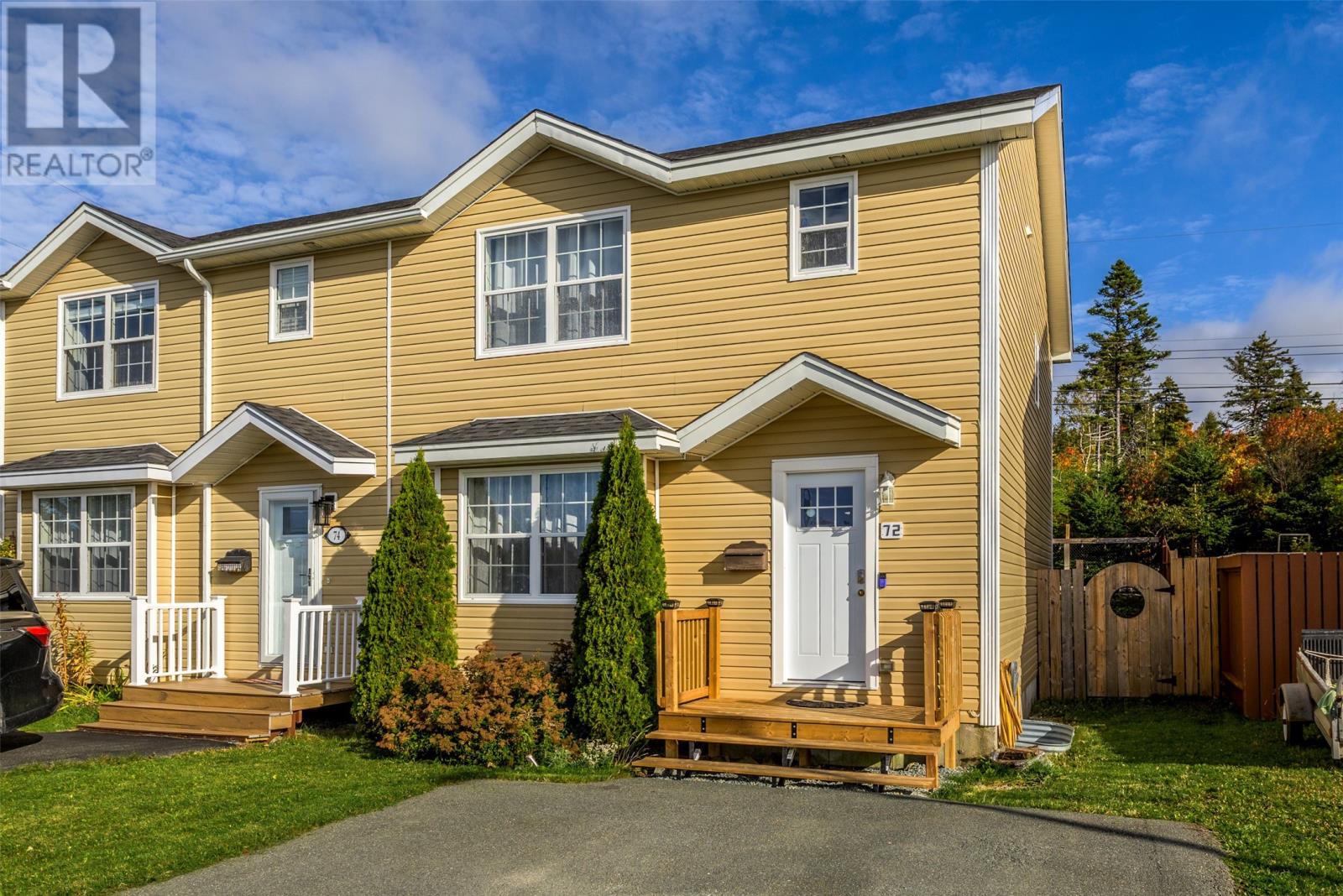 72 Seaborn St, St. John's, NL A1B 5B9