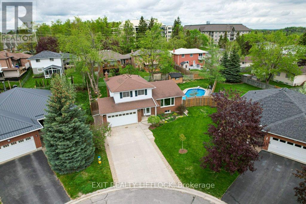 38 Clearview Ct, Peterborough, ON K9K 2A3