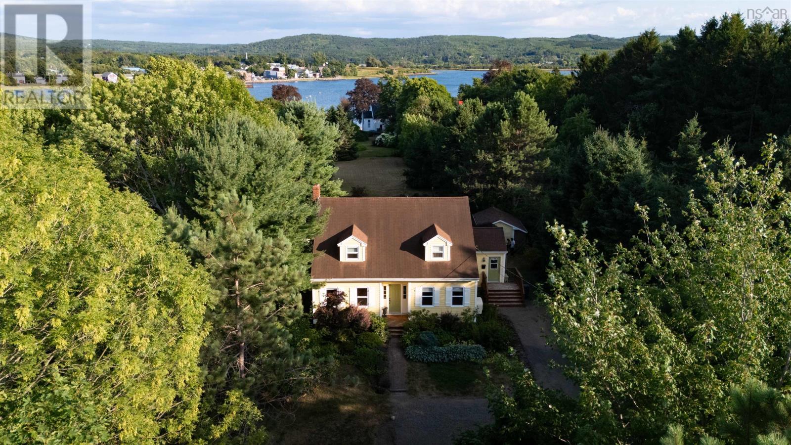40 North St, Granville Ferry, NS B0S 1A0