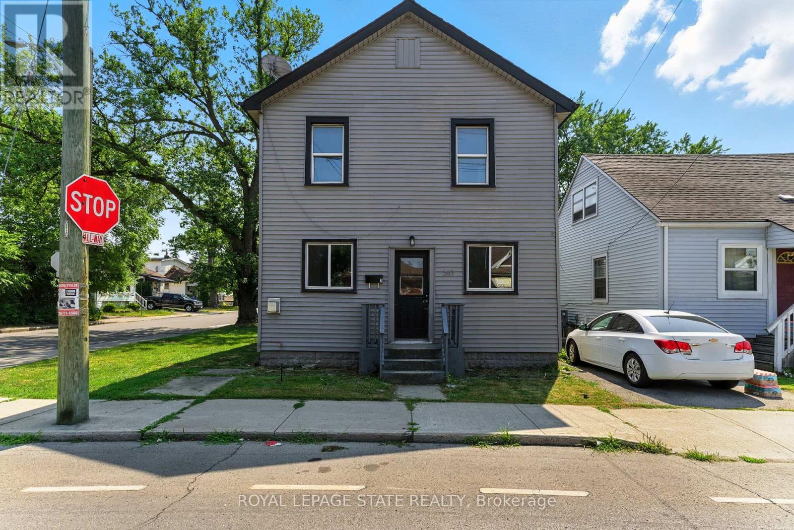 510 Britannia Ave, Hamilton, ON L8H 1Z6