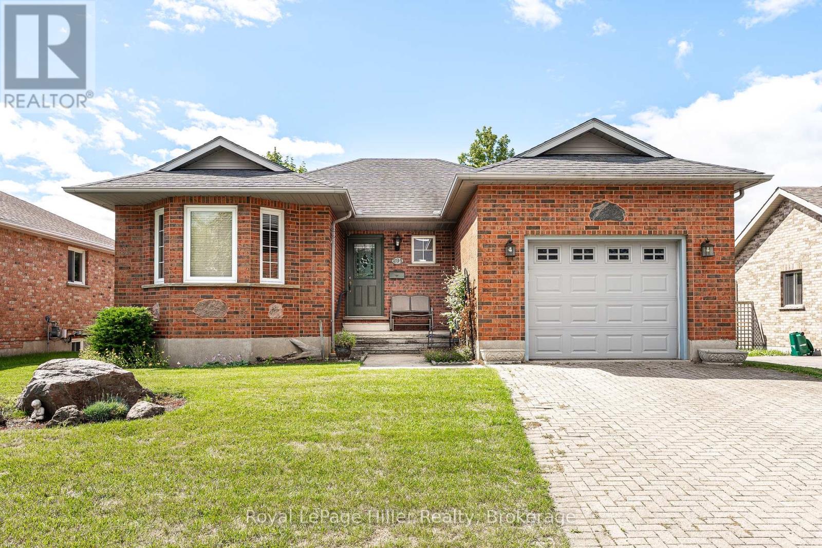 291 John St S, Stratford, ON N5A 7T2