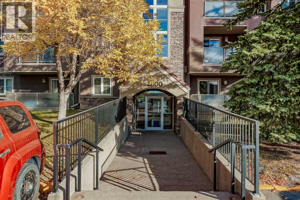 2834 Edenwold Heights Nw Unit 34, Calgary, AB T3A 3Y5