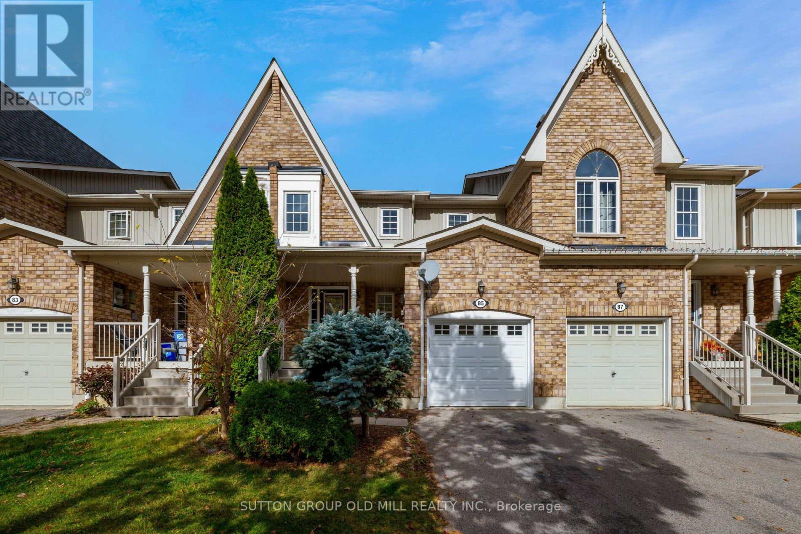 85 Barchester Cres, Whitby, ON L1M 2L6