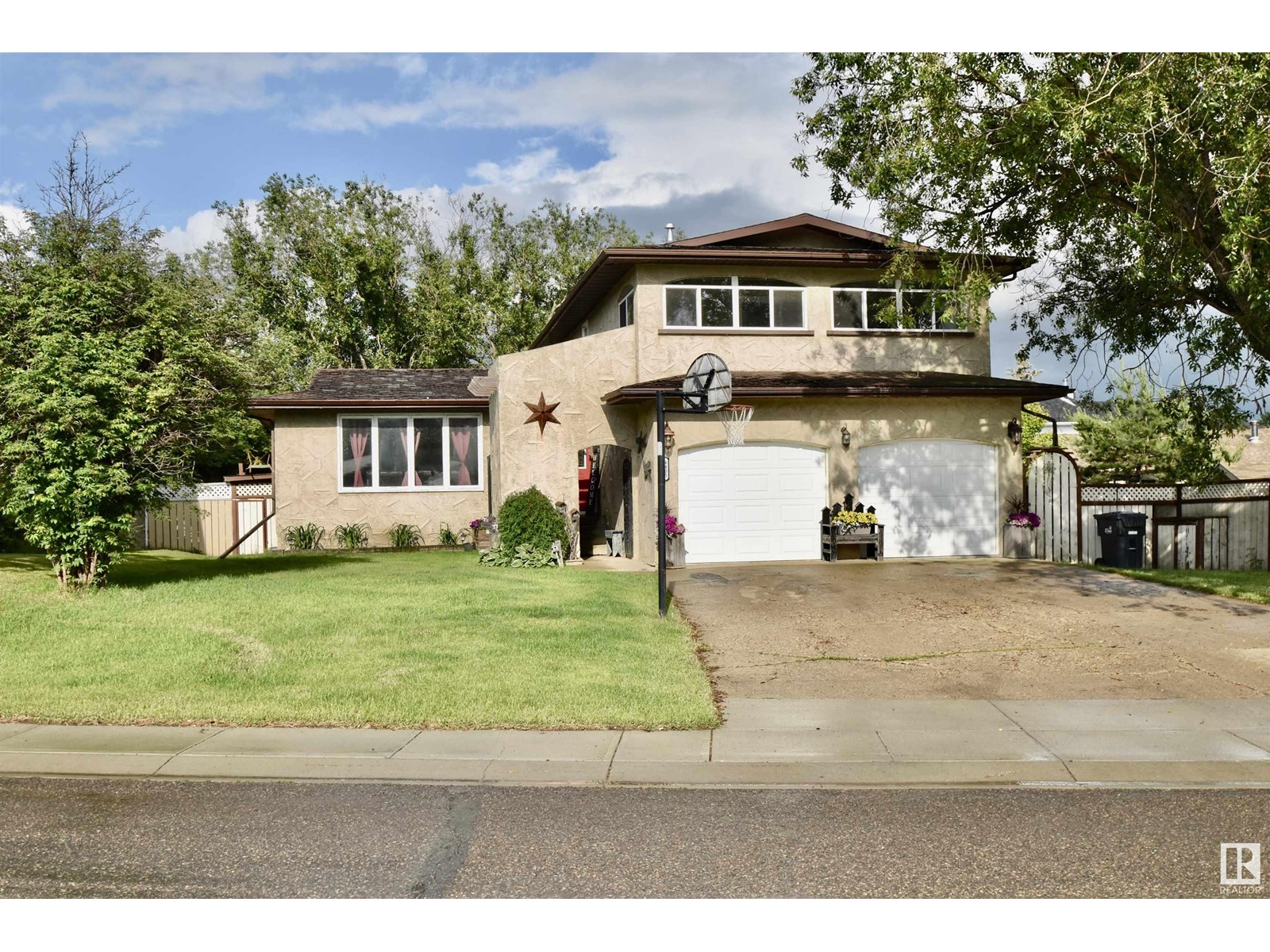 46 St Unit 4405 #a, St. Paul Town, AB T0A 3A3