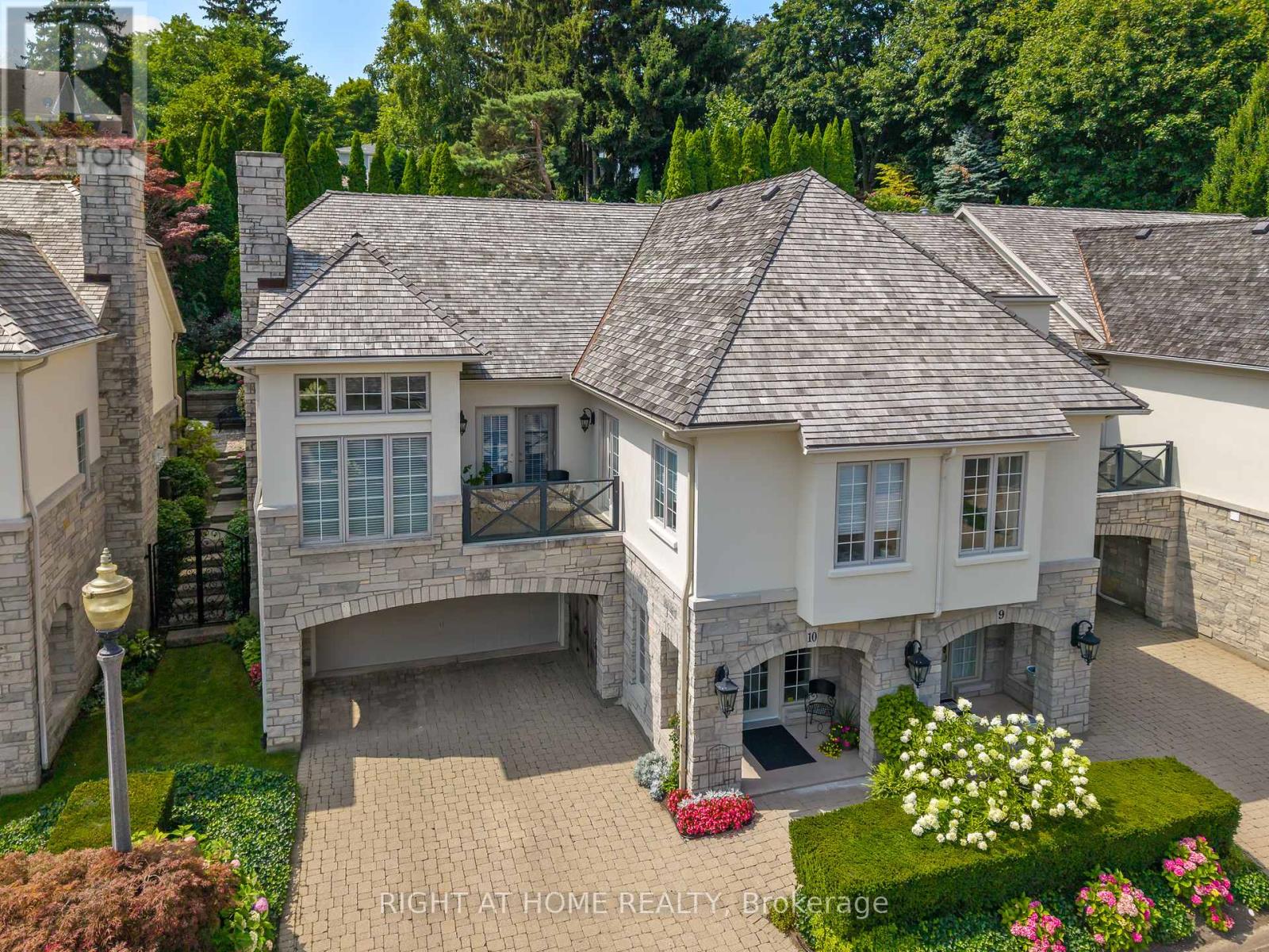 10 222 Ricardo St, Niagara-on-the-lake Town, ON L0S 1J0