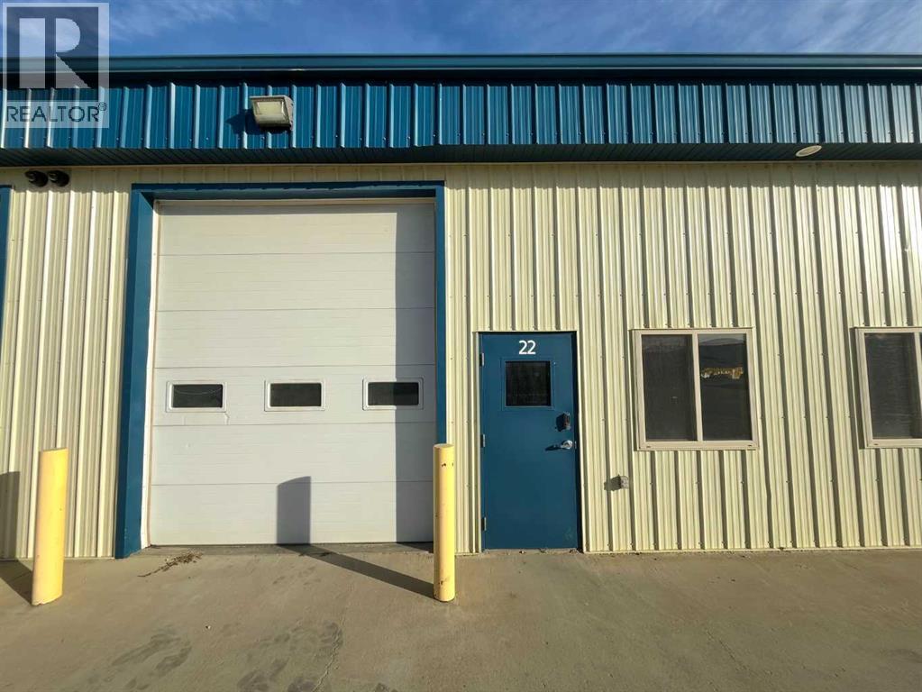 3614 67 Street #unit 8, Ponoka, AB T4J 1J8
