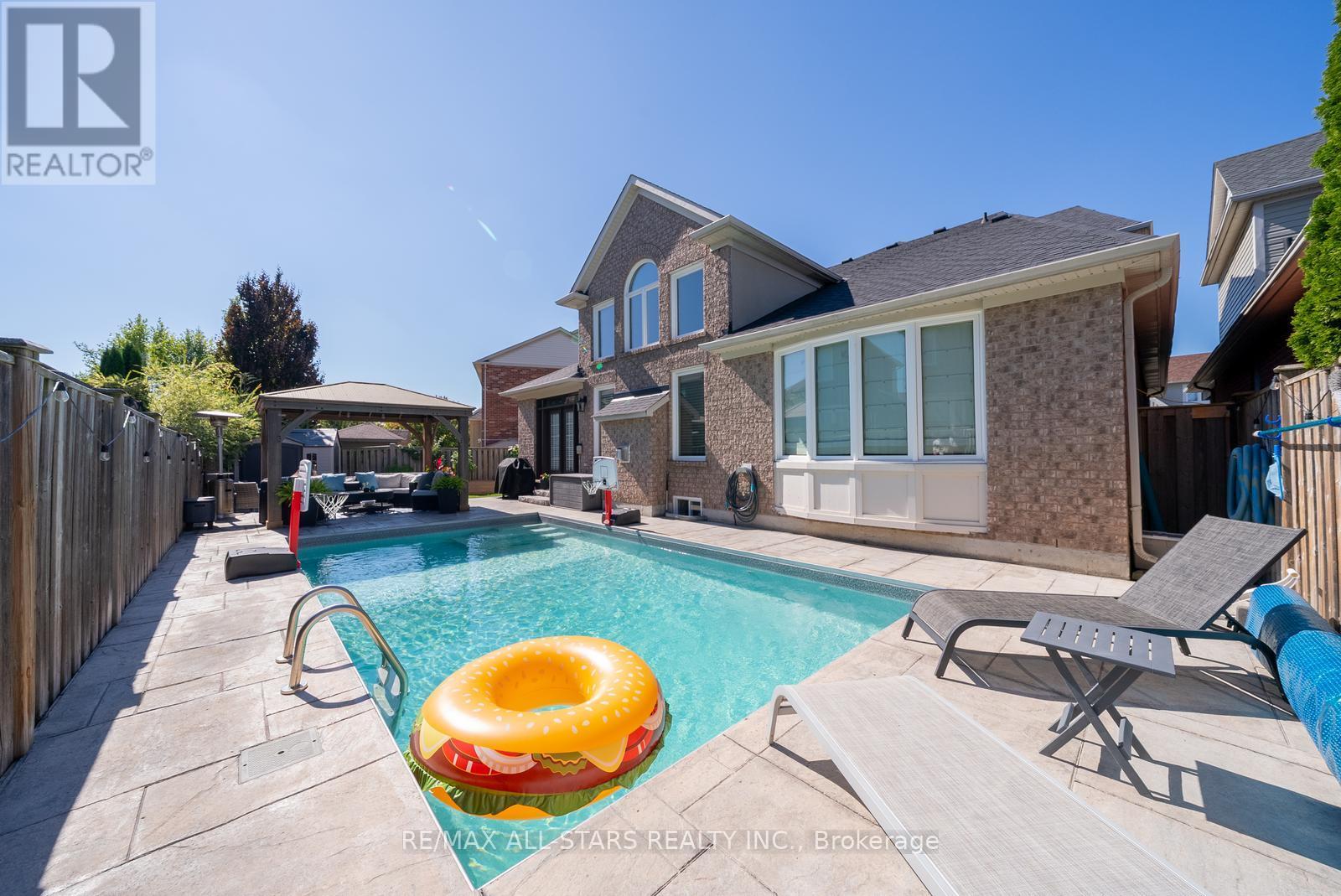 134 Stephensbrook Cir, Whitchurch-Stouffville, ON L4A 0G4