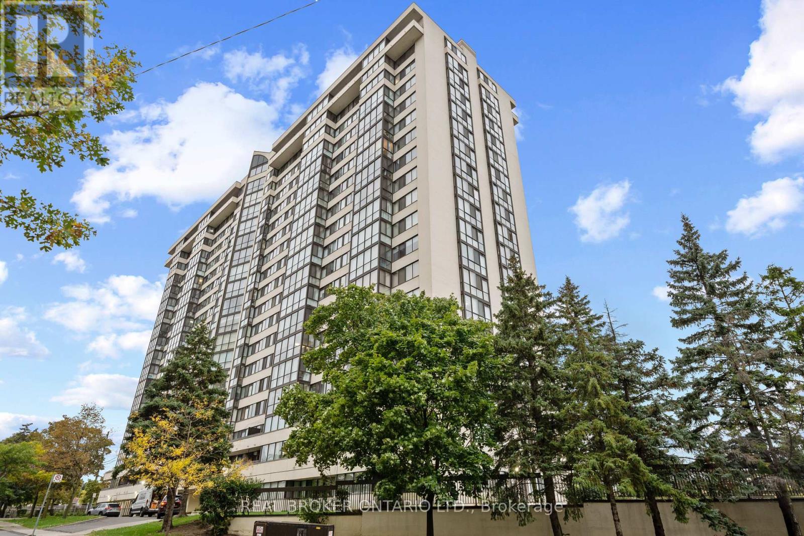 1402 10 Markbrook Ln, Toronto, ON M9V 5E3
