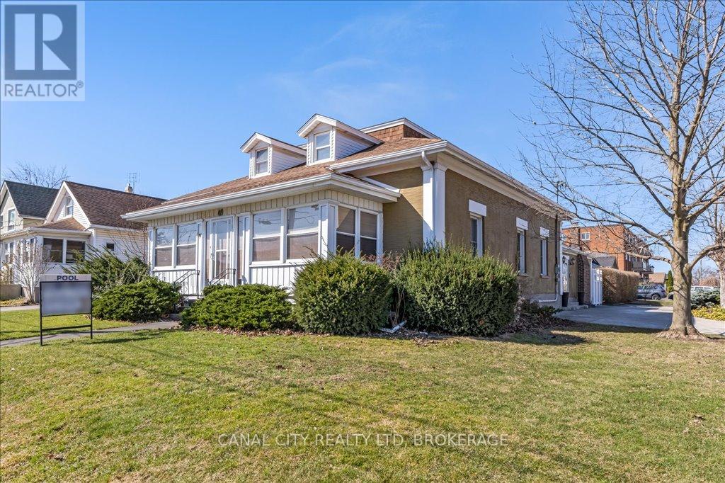 49 Pine St S, Thorold, ON L2V 3L5