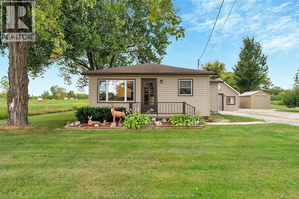 3945 Lauzon Rd, Windsor, ON N8N 2M1
