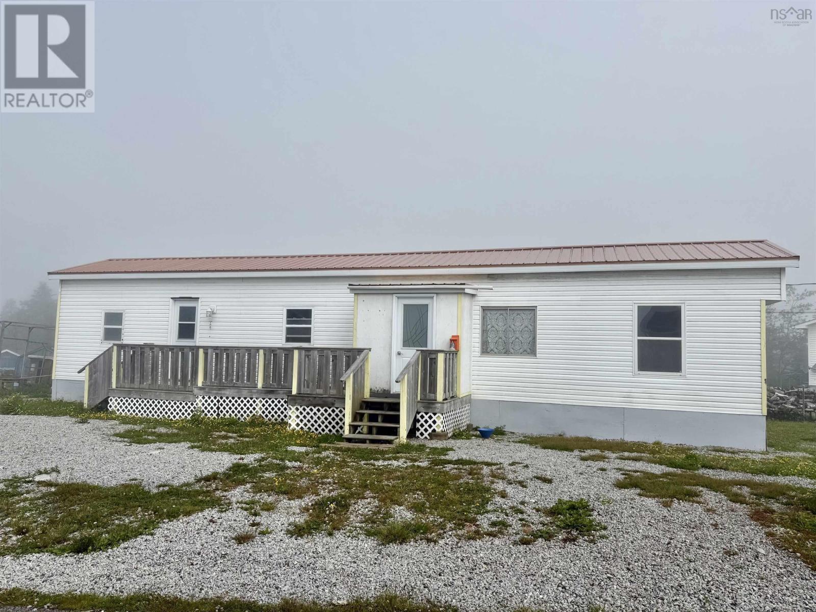 25 George St, Clarkaposs Harbour, NS B0W 1P0