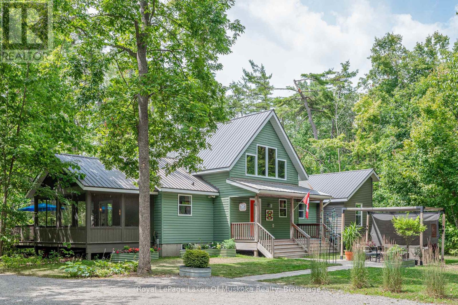 30 Forest Rd, Kawartha Lakes Fenelon, ON K0M 1M0