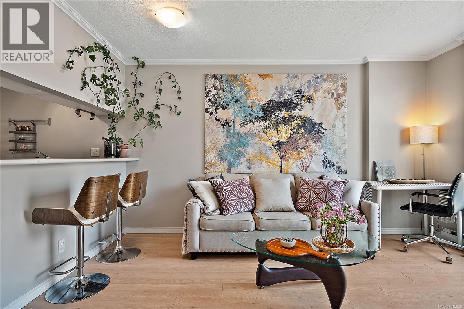 835 View St Unit 609 St, Victoria, BC V8W 3W8
