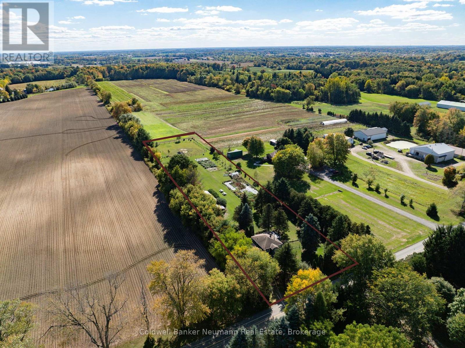 2nd Con Road W Unit 1704, Hamilton, ON L0R 1T0