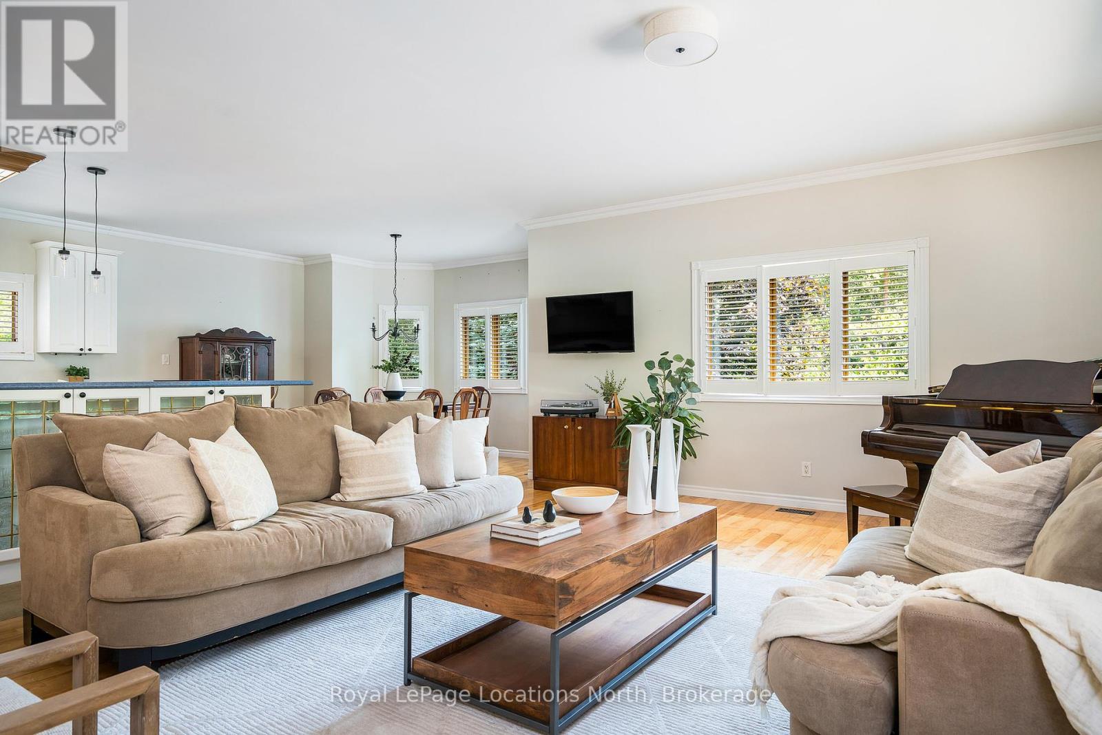 9 Georgian Ct, Collingwood, ON L9Y 4W5