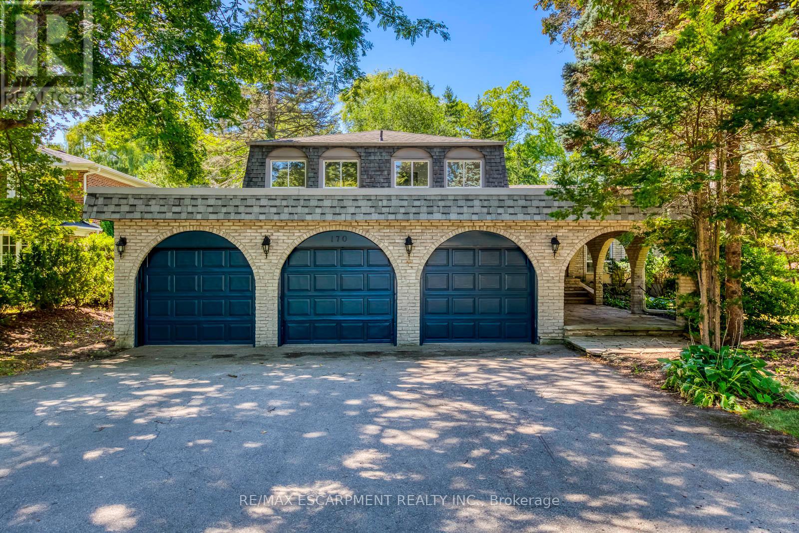 170 Cavendish Ct, Oakville, ON L6J 5S2