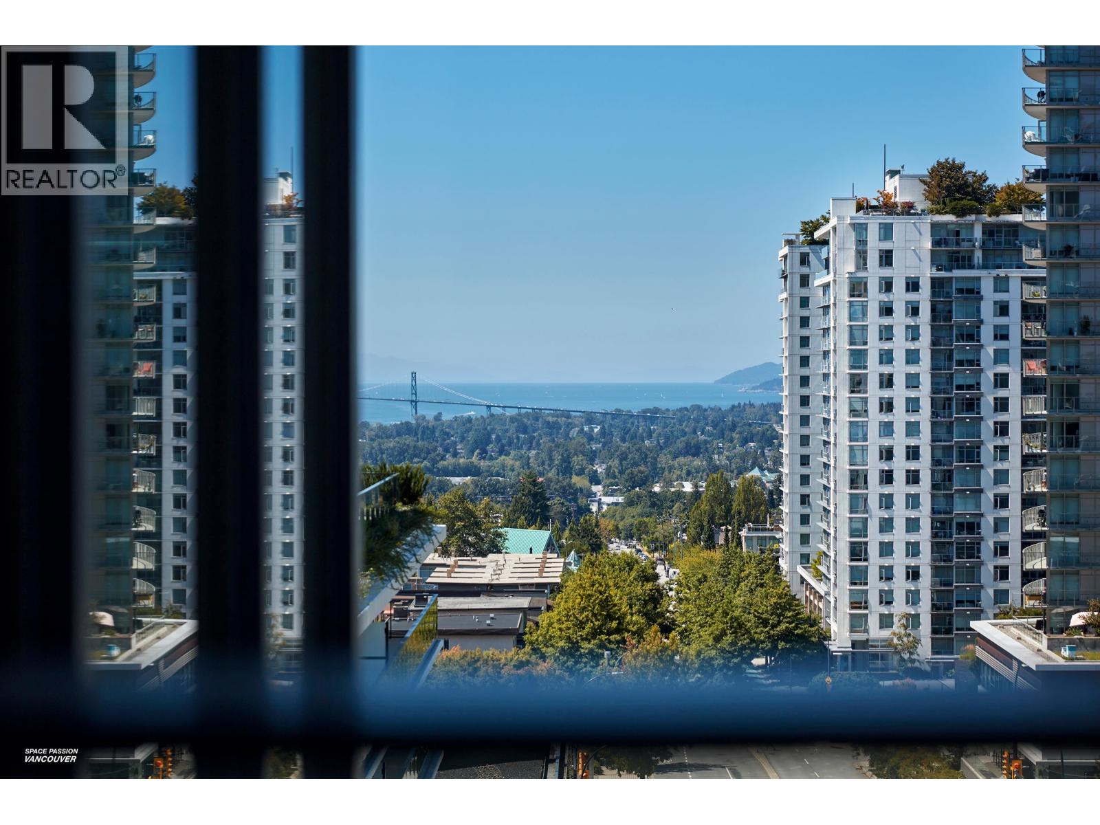 135 E 13th Street Unit 807, Vancouver, BC V7L 0J8