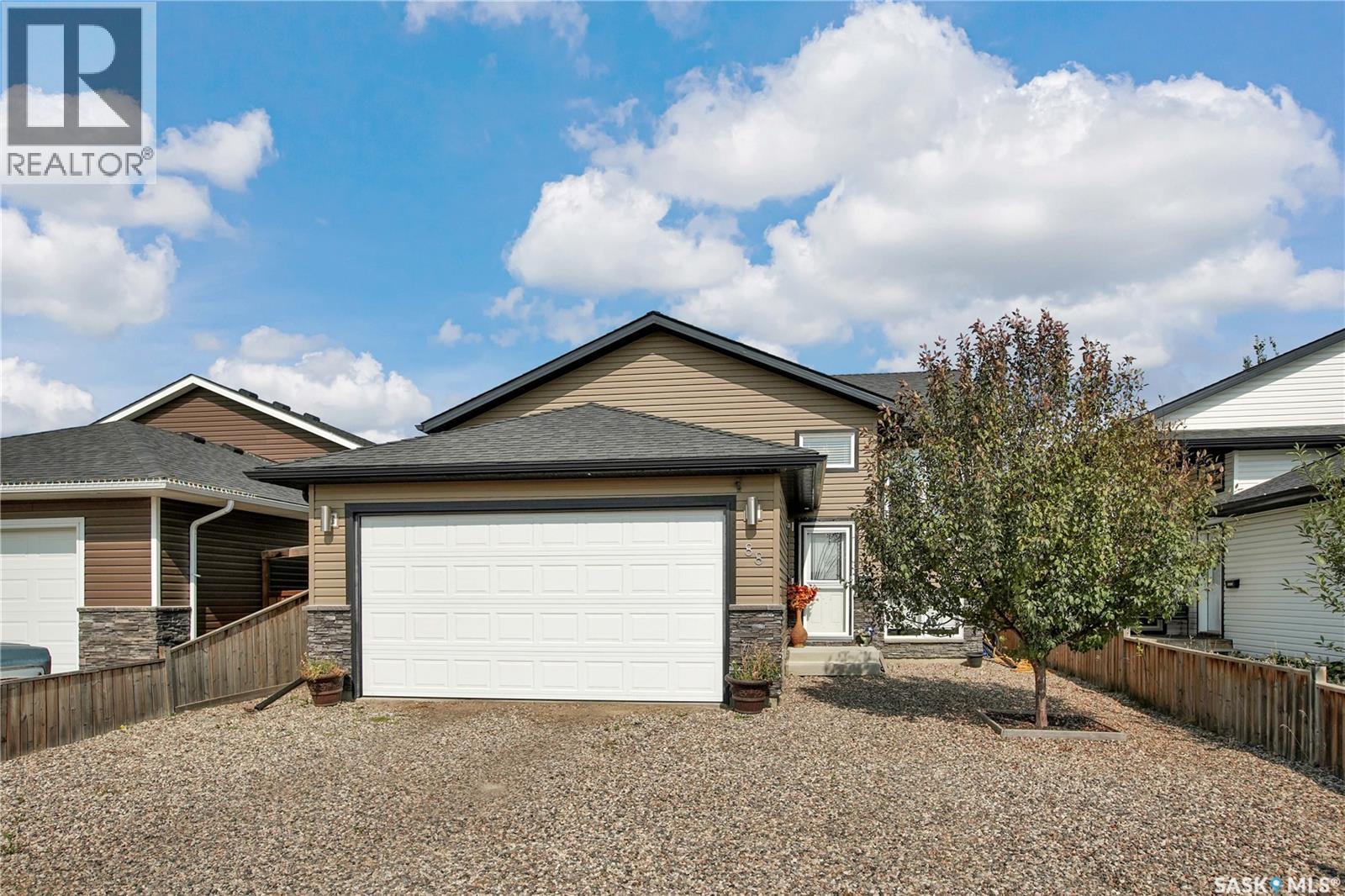 88 Martens Cres, Warman, SK S0K 4S3