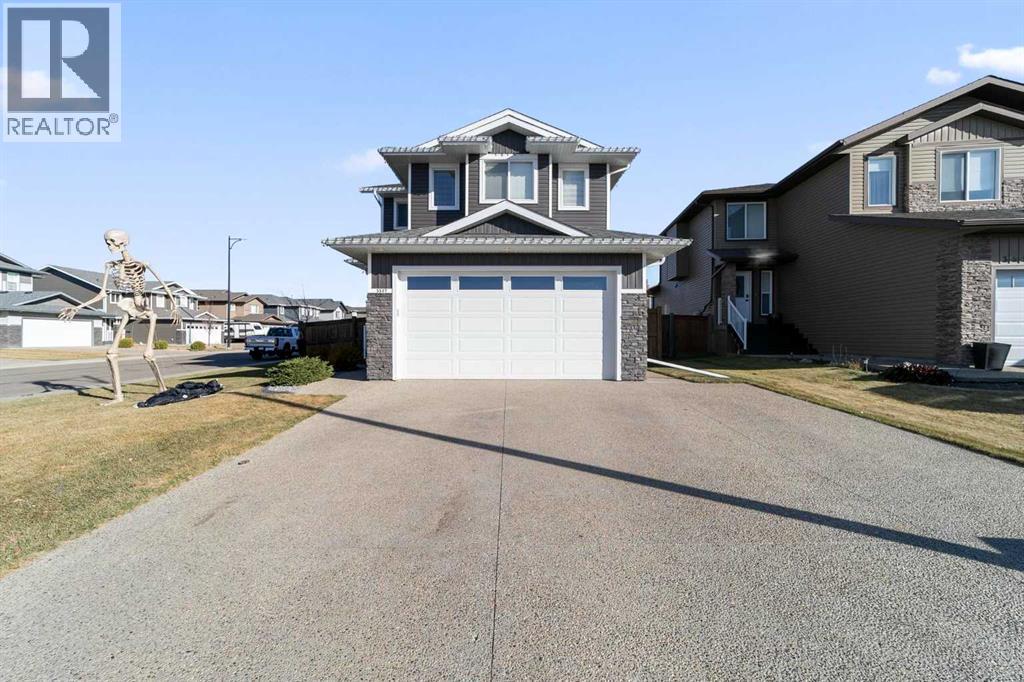 52 Street Unit 3517, Camrose, AB t4v 5j2