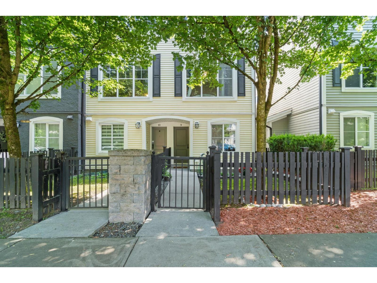 19180 65 Avenue Unit 9, Surrey, BC V4N 6M5