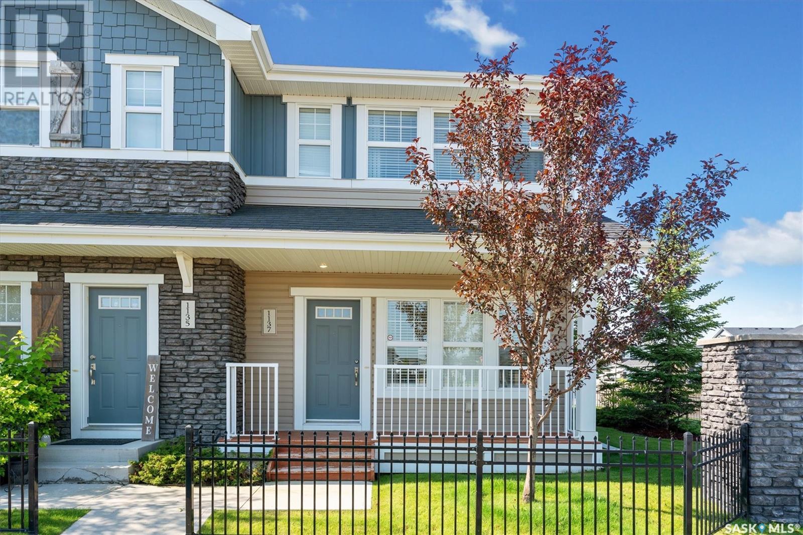 1137 Kolynchuk Link, Saskatoon, SK S7T 0X5