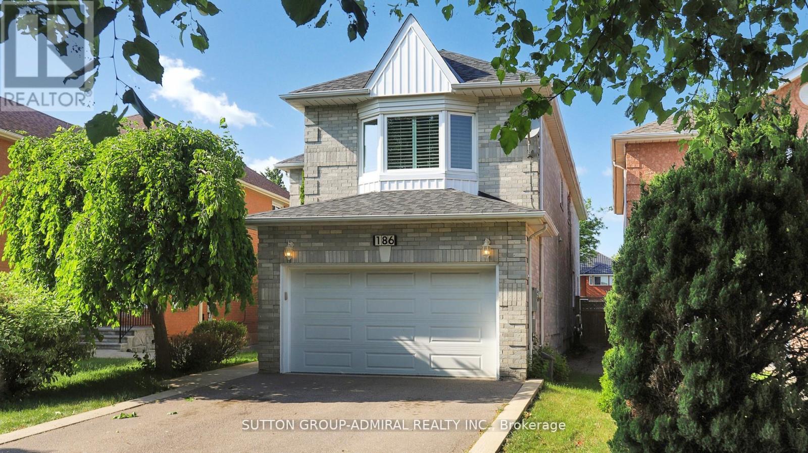 186 Westhampton Dr, Vaughan, ON L4J 7X2