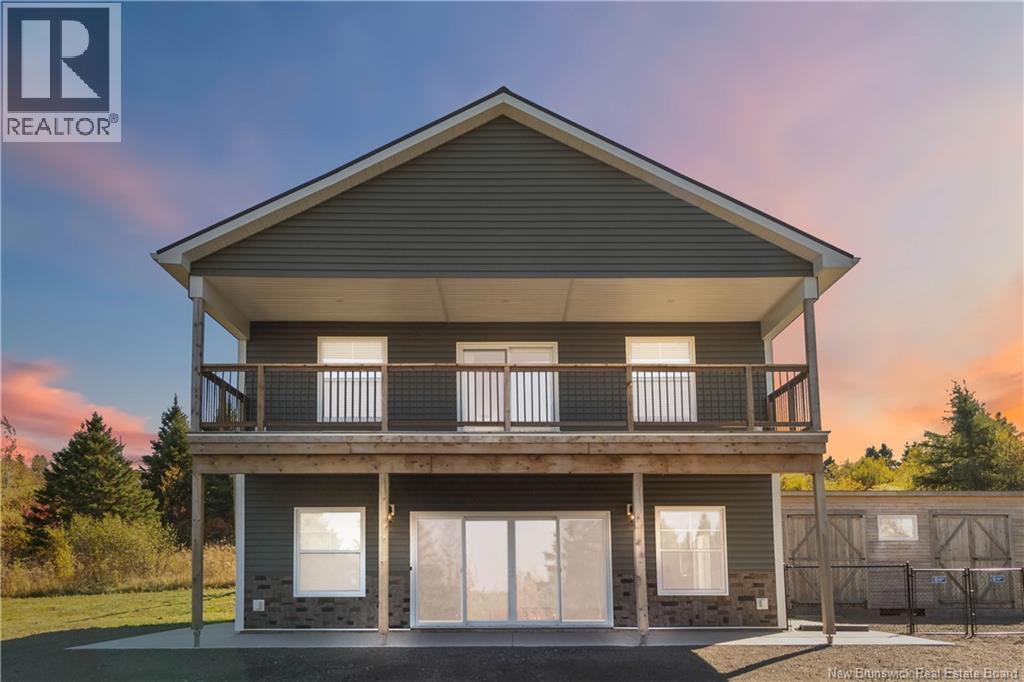 26 Victoria Rd, Moncton, NB E1G 3M7