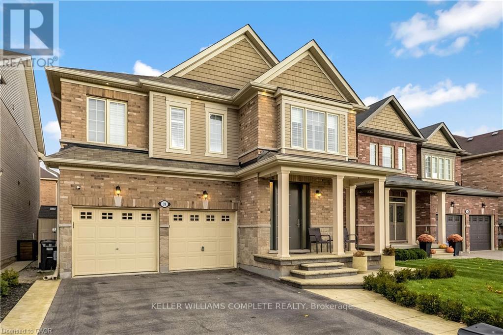 24 Macbean Cres, Hamilton Waterdown, ON L8B 0S5