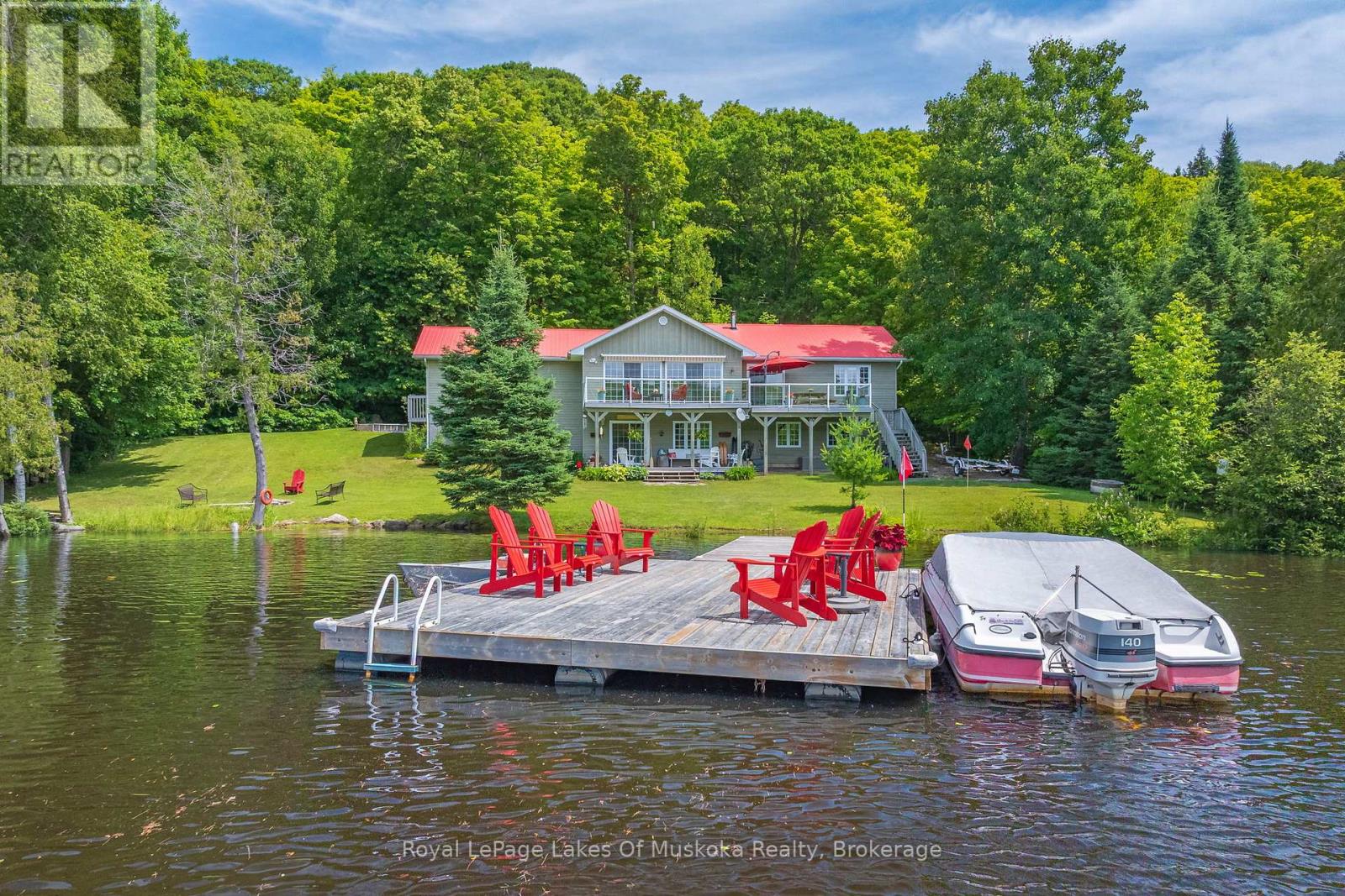 300 Wurm Rd, Magnetawan, ON P0A 1P0