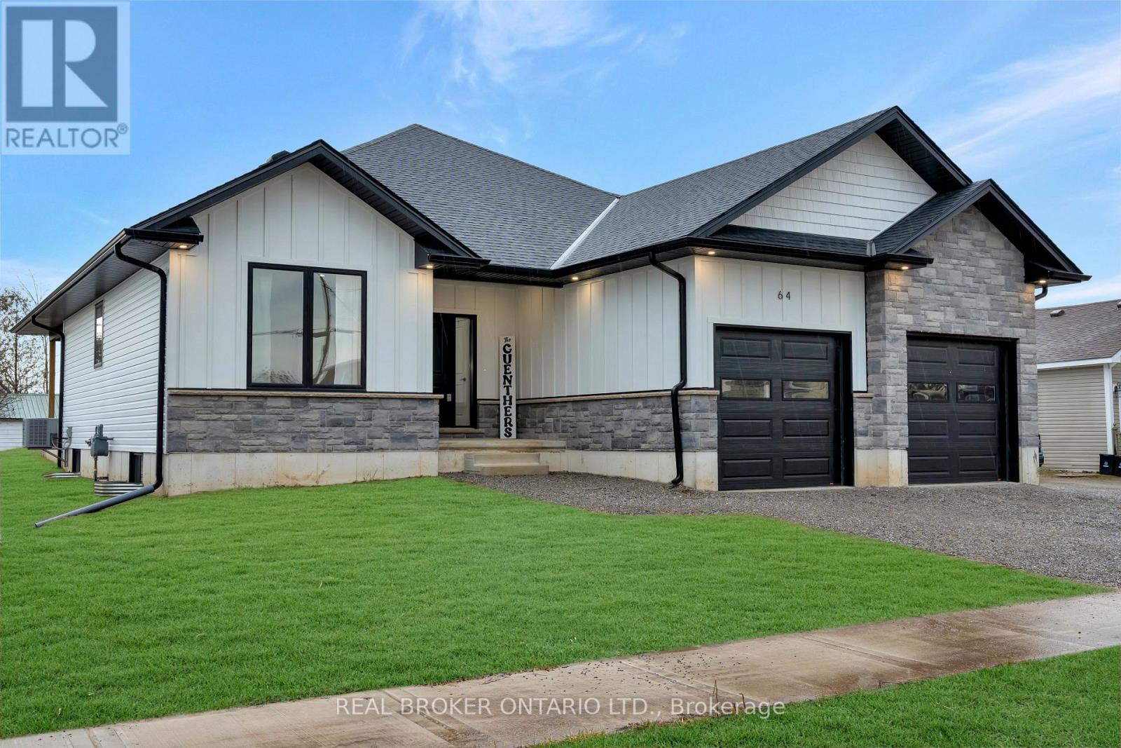 64 Queen St W, Norfolk St. Williams, ON N0E 1P0
