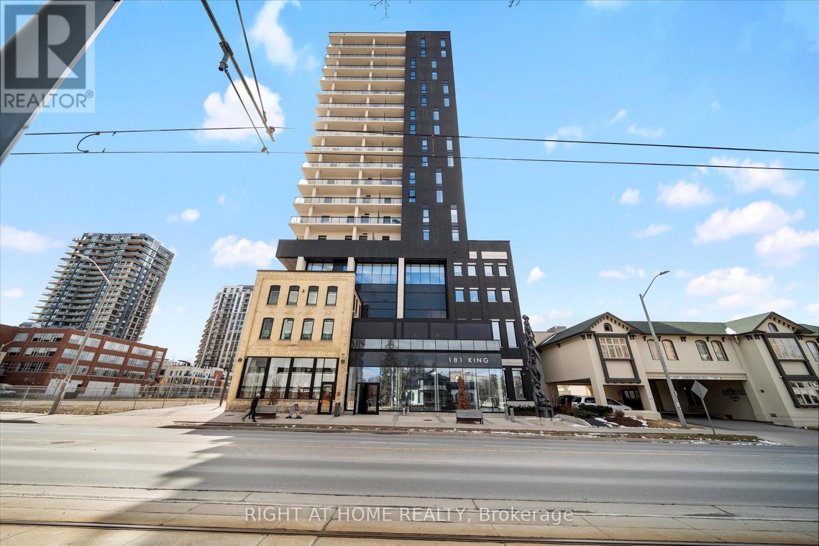 806 181 King St S, Waterloo, ON N2J 0E7