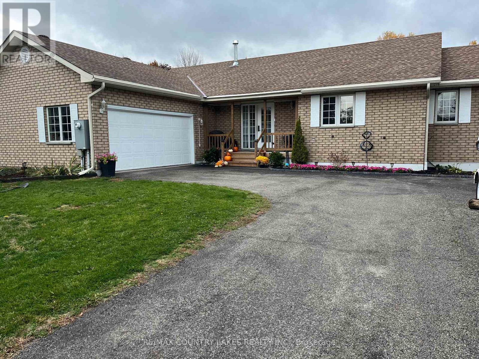141 Bayshore Dr, Ramara, ON L0K 1B0