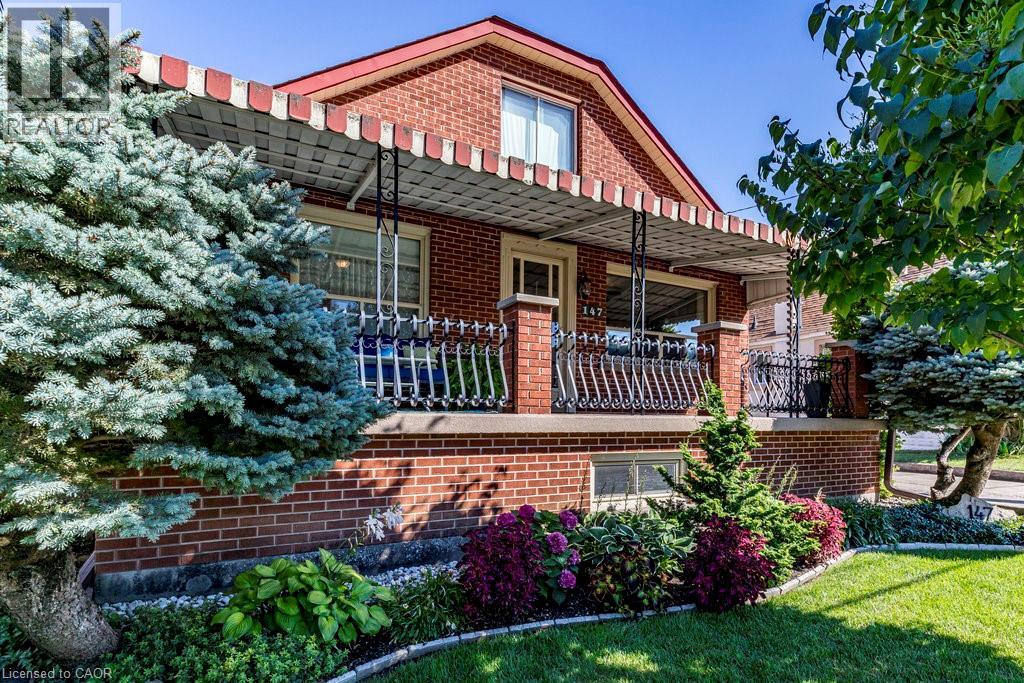 147 Stewartdale Ave, Hamilton, ON L8K 4P6