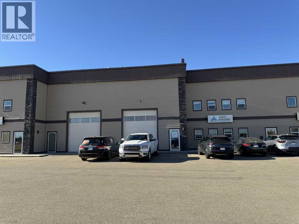 251 Spruce Street Unit 105, Rural Red Deer County, AB T4E 1B4
