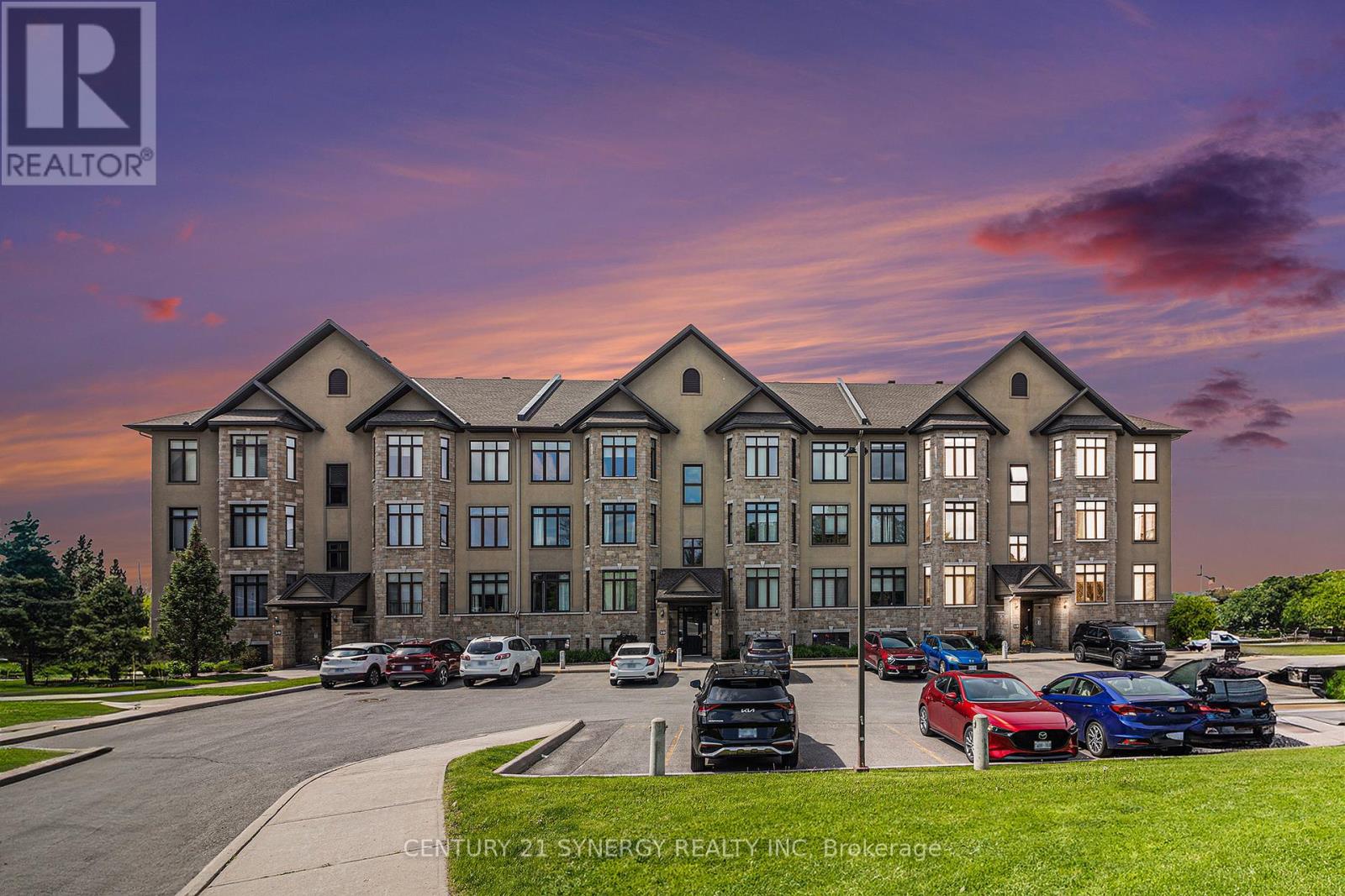 7 10 Prestige Cir, Ottawa, ON K4A 0W9
