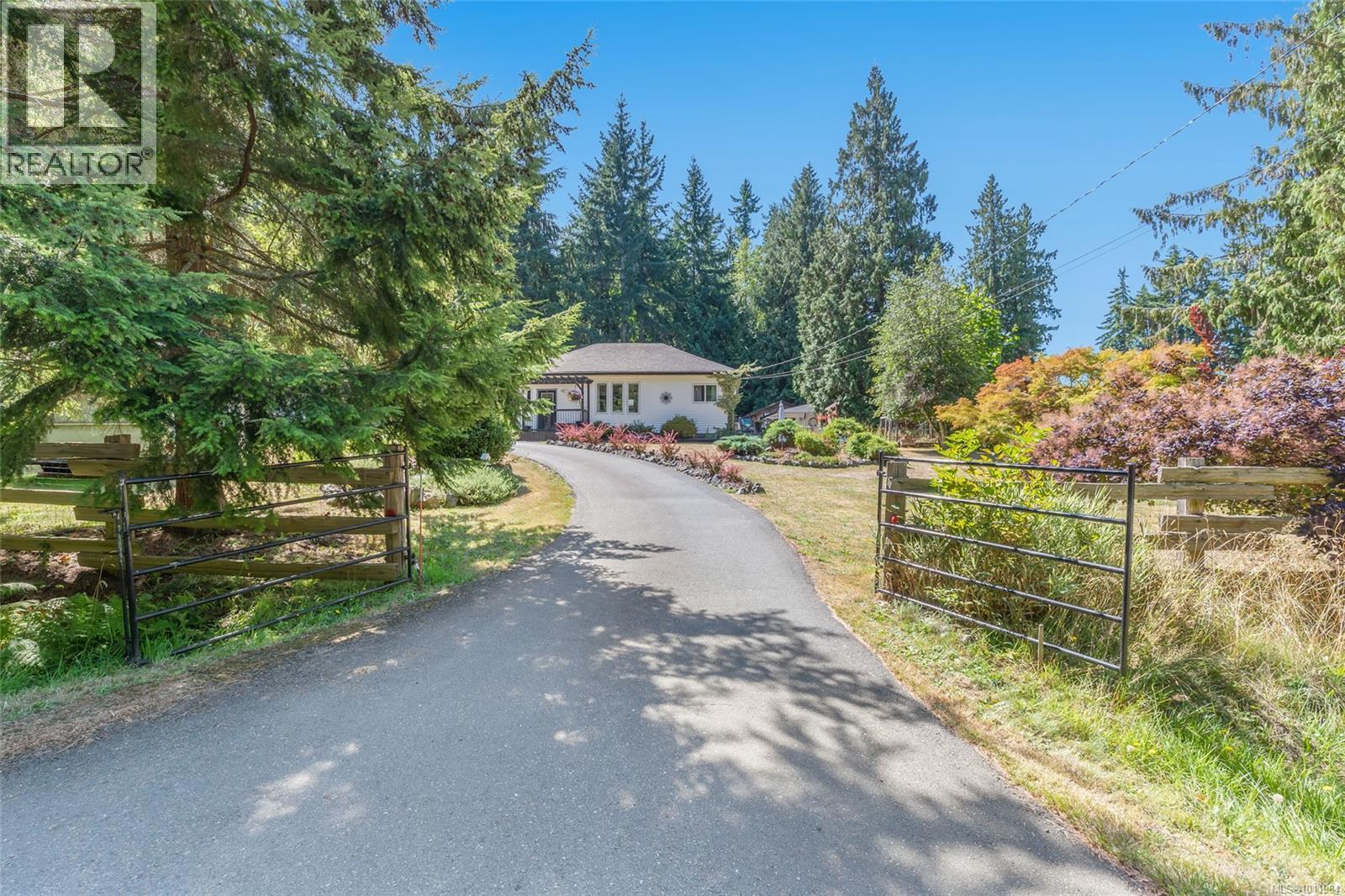 5090 Gainsberg Rd, Bowser, BC V0R 1G0