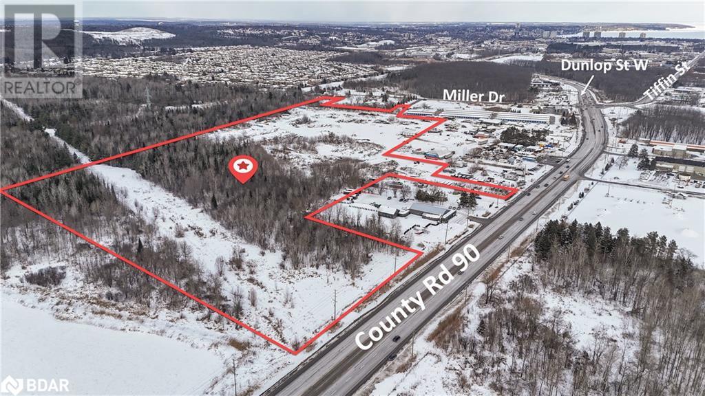752 County Road 90 Rd, Springwater, ON L4M 4S4