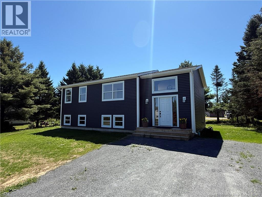 23 Sewell Rd, Jacksonville, NB E7M 3S1