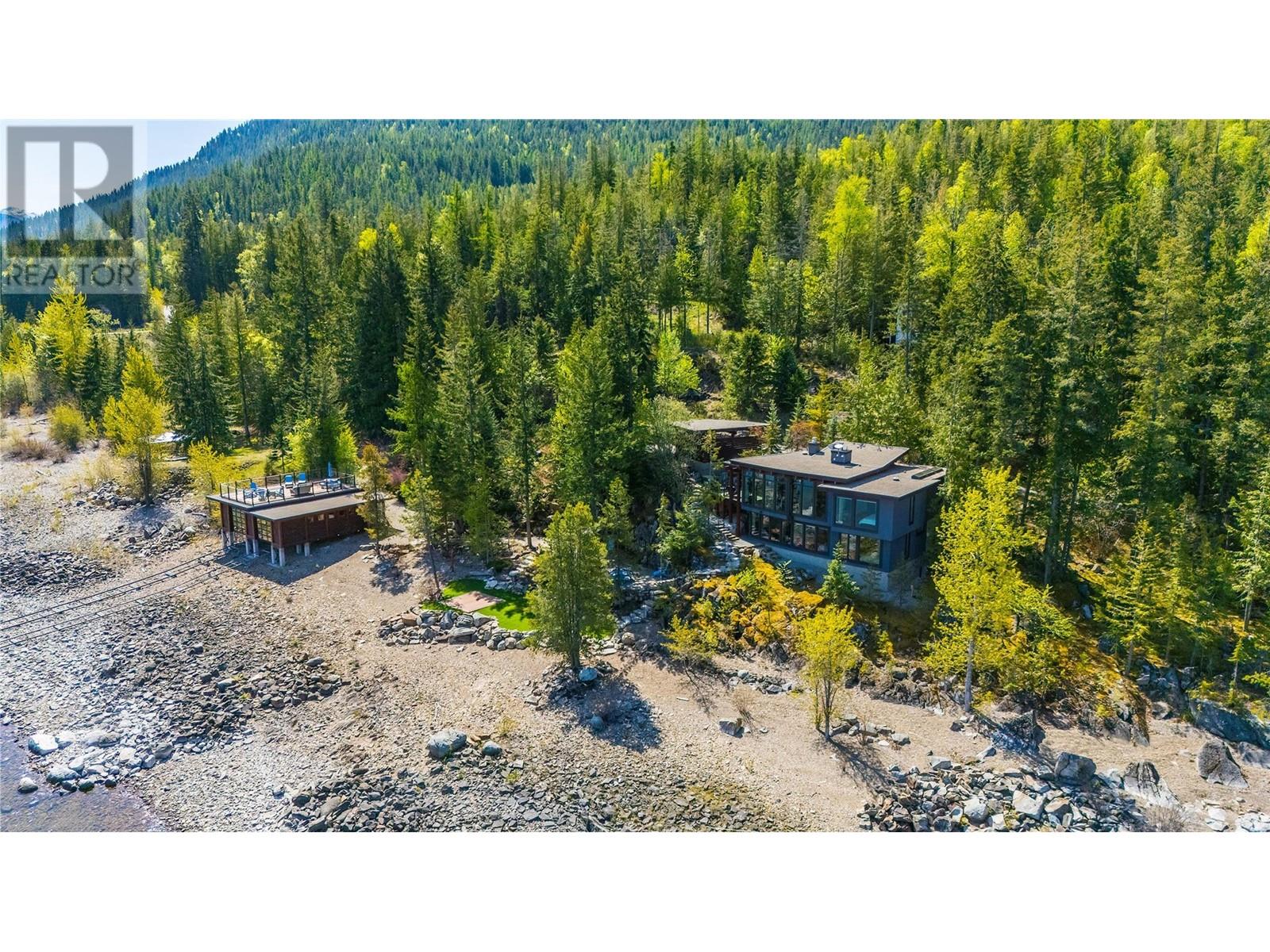 285 Kootenay Lake Rd, Procter, BC V1L 0B6