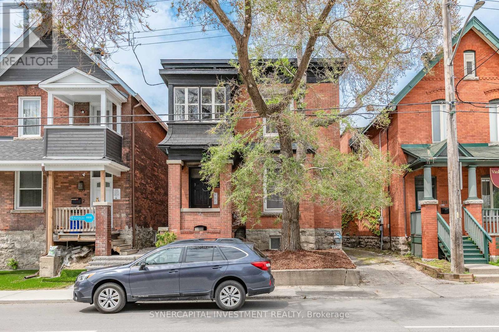 323 Catherine St W, Ottawa, ON K1R 5T4