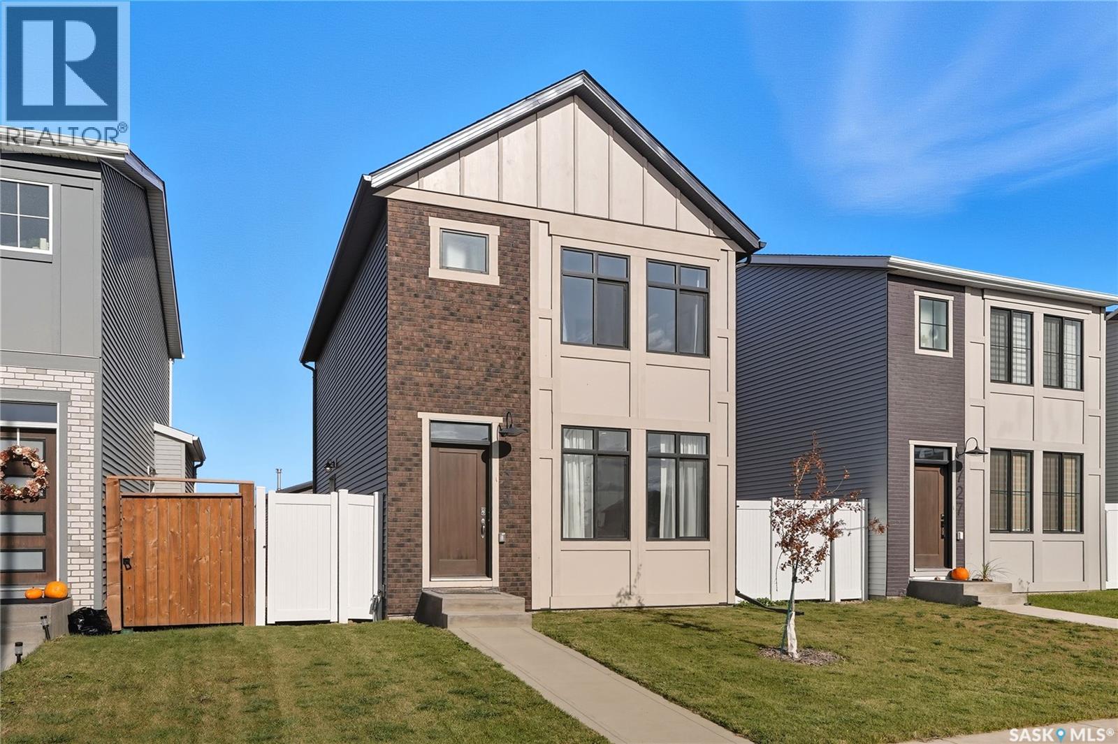 723 Henry Dayday Rd, Saskatoon, SK S7W 1H5