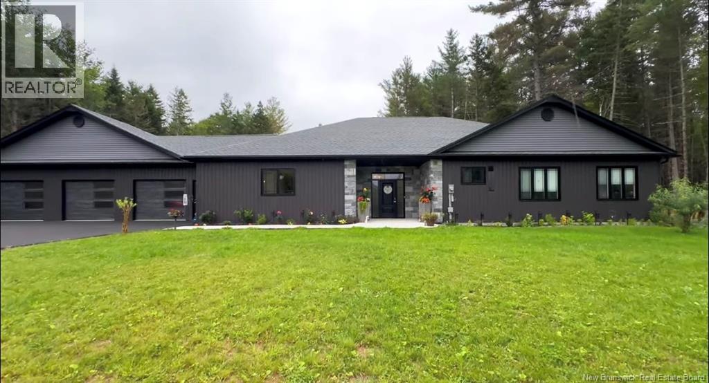 20 Tiffany Ct, Lower Saint Marys, NB E3A 6B7