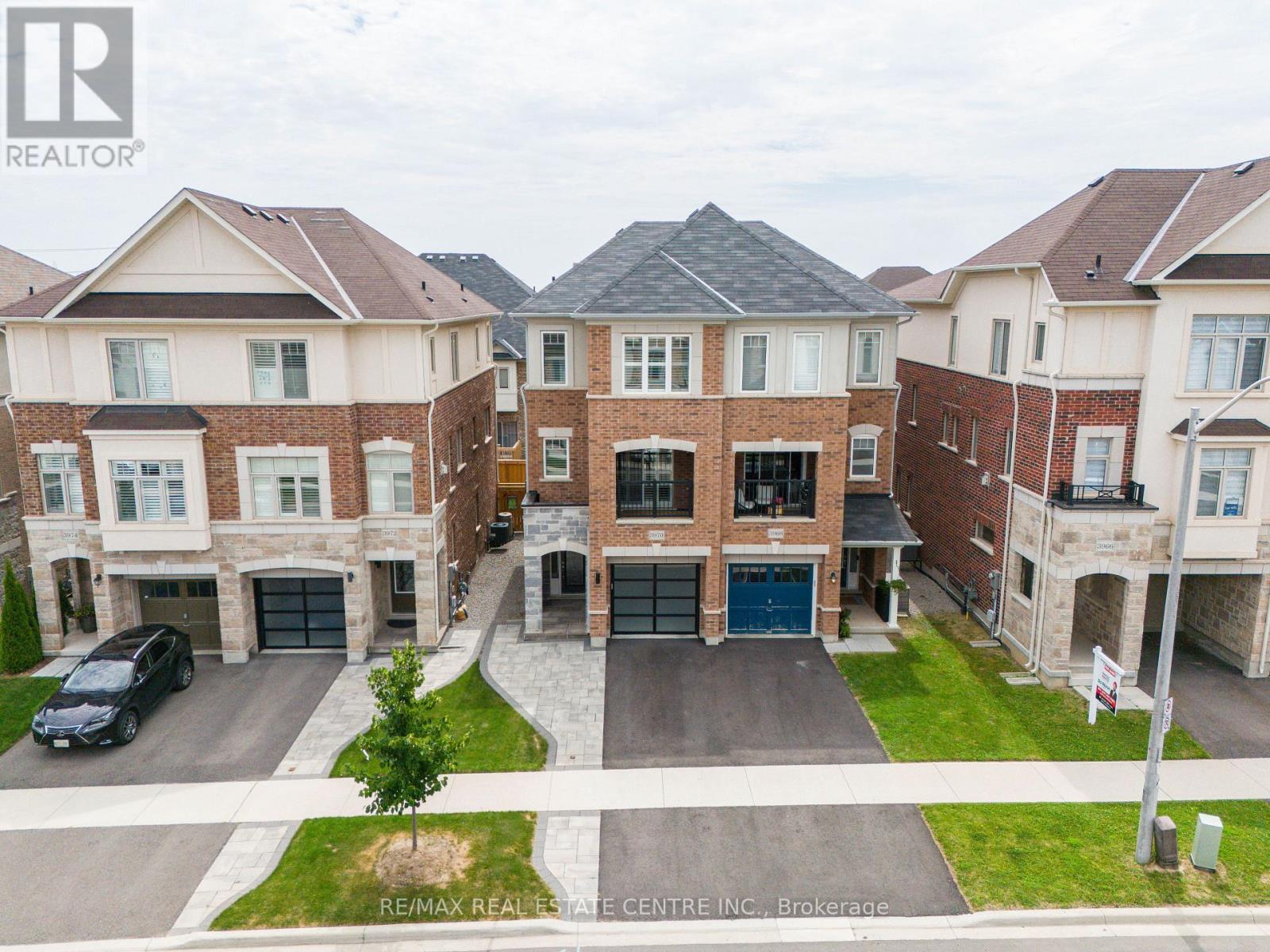 3970 Thomas Alton Blvd, Burlington, ON L7M 2A4