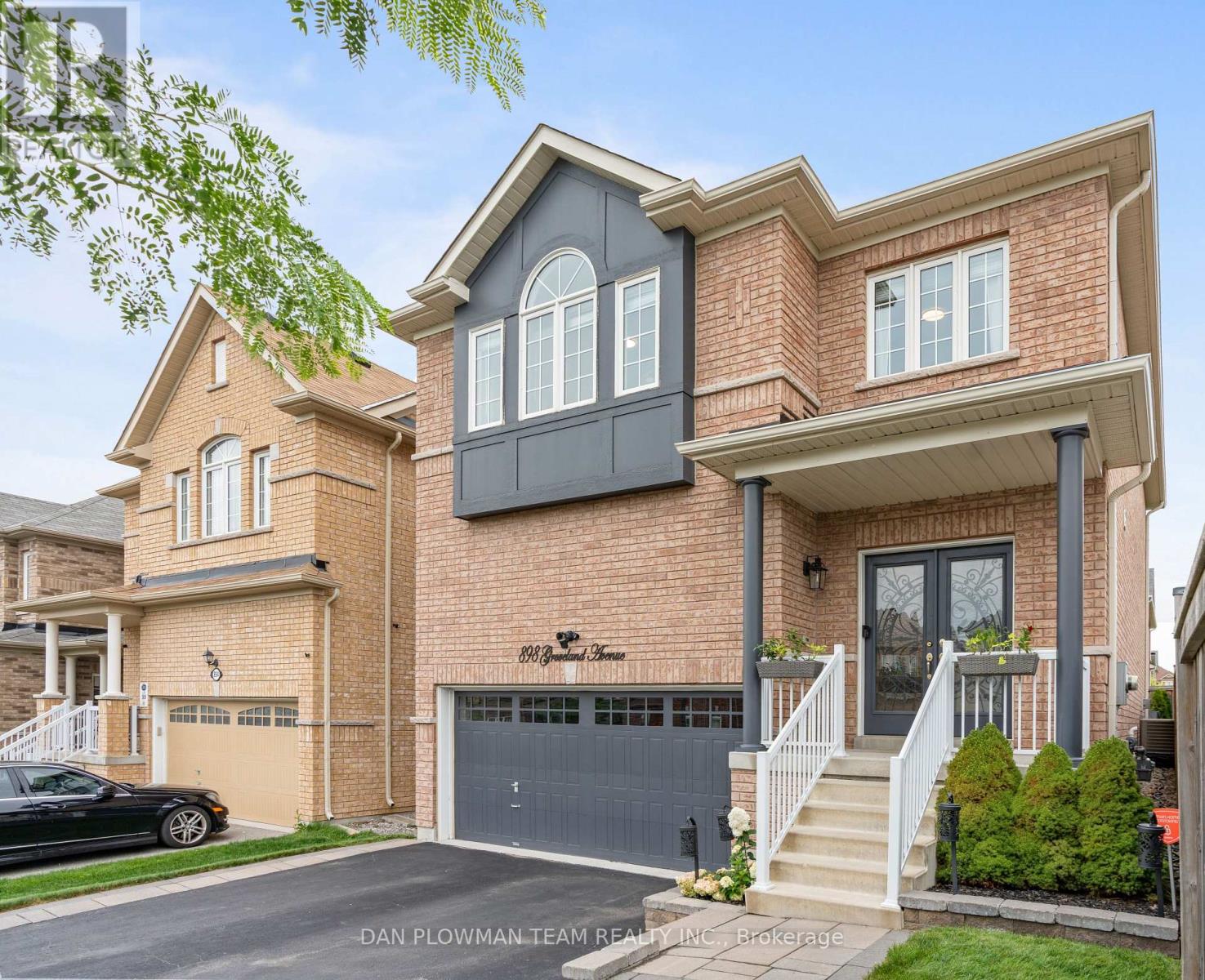 898 Groveland Ave, Oshawa, ON L1K 0C3