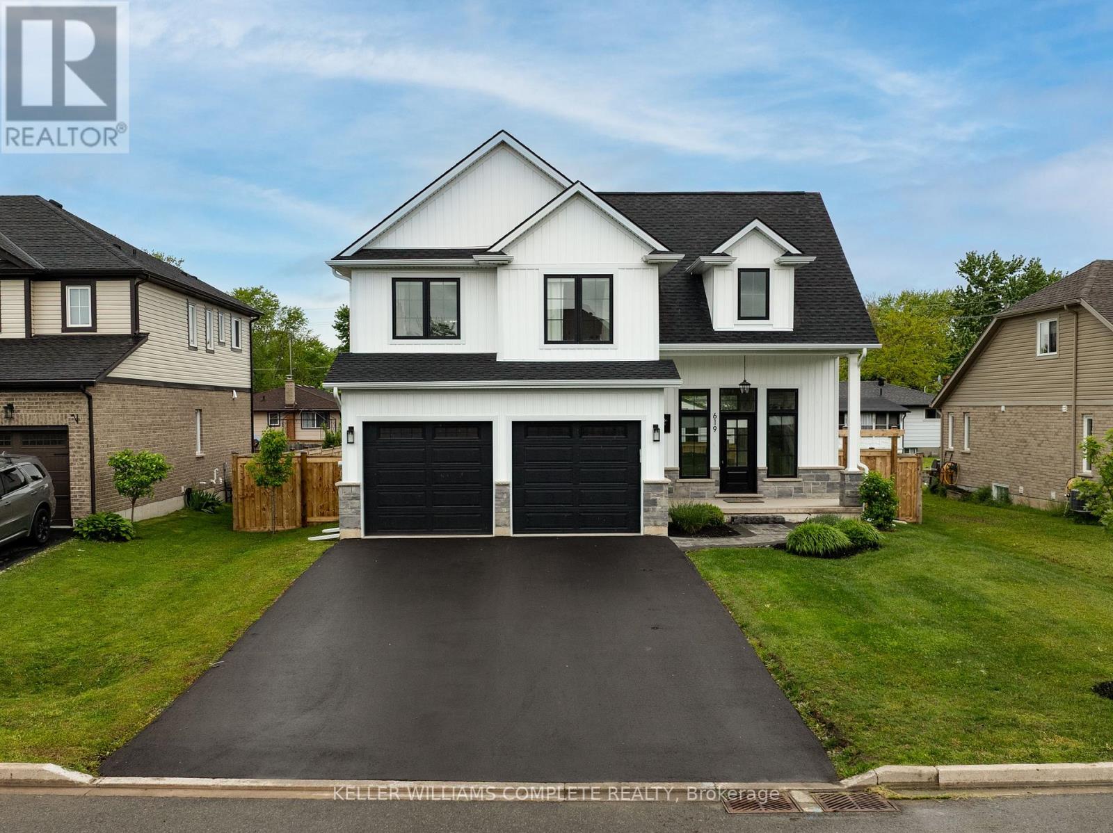 619 Brian St, Fort Erie, ON L2A 6W2